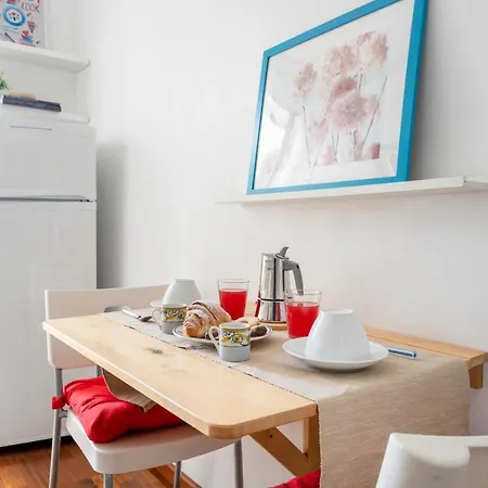 Apartamento Guesthost - Terrazza Dante Bright Bari